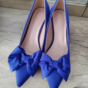 Elegant Blue Women's Shoes with Bow